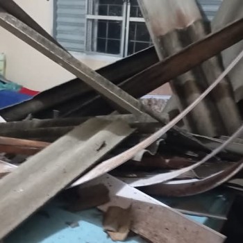 Chuva e rajadas de vento em Osvaldo Cruz